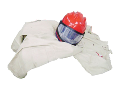 防護(hù)衣褲（加帽）